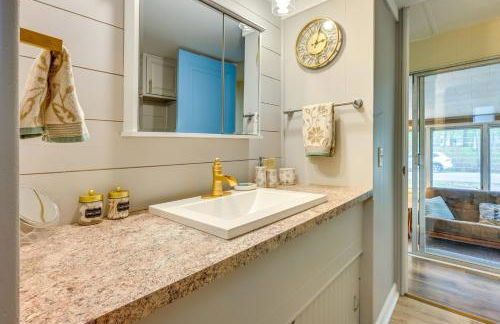 Walk to Lake Huron Pet-Friendly Caseville Cottage - Photo 14