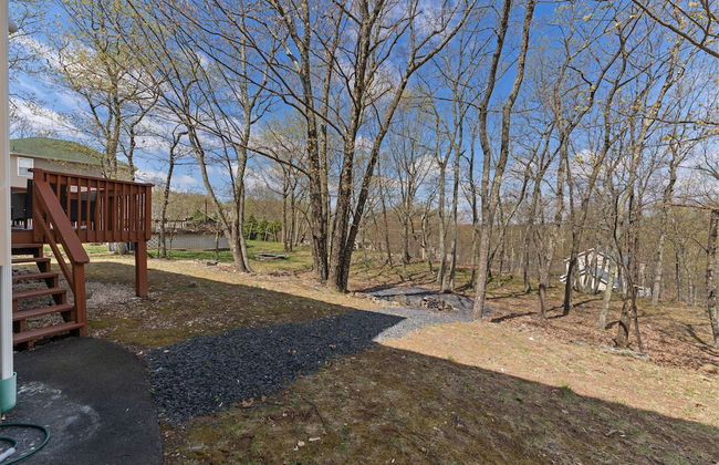 Amazing Vacation House In Poconos~hottub~game Room 6 Bedroom Home - Foto 52