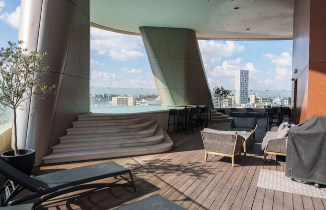 WealthyStays Nicosia Heights - Photo 12