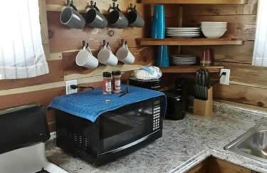 Lofted Cabin with Hot-Tub and Countryside Views in Marshall, Arkansas - Foto 21