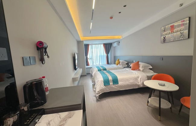 Qin Mengli Hotel - Photo 25