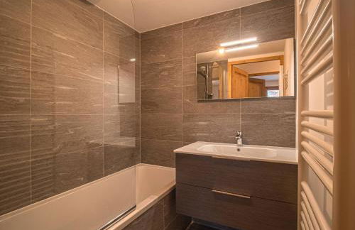 Appartement cosy 2 ch, 7 pers, pied de pistes, parking, wifi - FR-1-356-505 - Photo 8