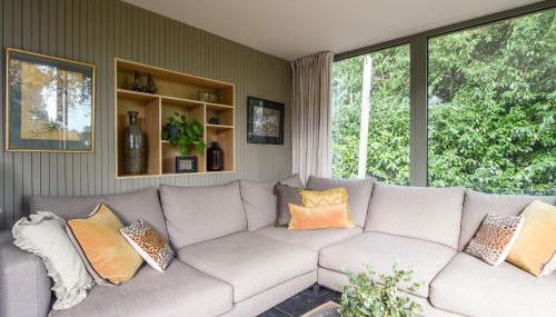 The Carriage House - Photo 4