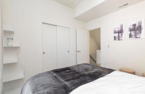 Squire - Prime Location with View & Parking - Foto 30