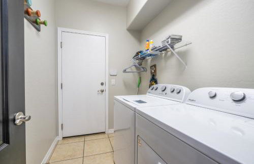 Pool and Patio Family-Friendly Goodyear Home! - Foto 30