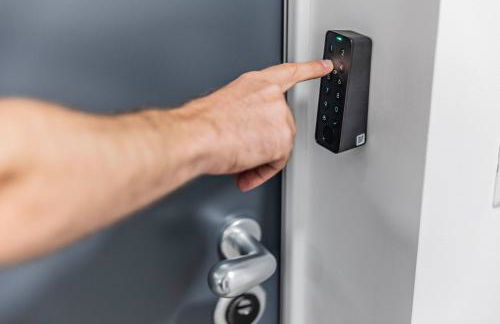 Prime Living Milano Merlata - Cozy Garden Apartment - Foto 19