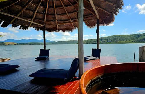 Conforto à beira da lagoa - Foto 46