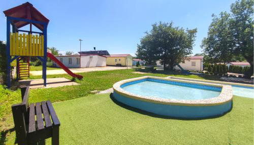 Awesome Home In Tinjan - Foto 5