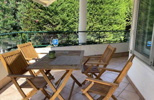 Facing the sea 2 steps from the beaches - Photo 23