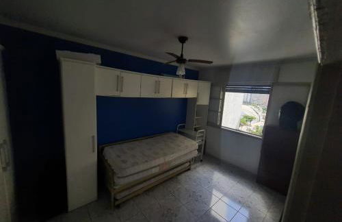 Apto frente à praia, aconchegante, vista lateral pro mar! - Foto 41