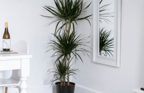 Spacious Apartment, Free Parking, Central Location Near To Uni, Hospital, Town - Foto 13