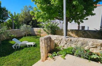 Sunny Lena Premium Family Apartment with Garden, Close to Beach & Pool - Foto 7