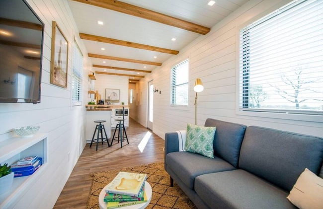 Pecan Grove Container Tiny Home Country Setting 12 min to Baylor Magnolia - Foto 12