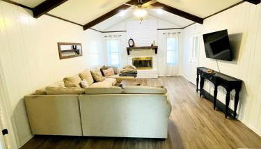 Full HOME with 2 KING BEDS and a POOL - Foto 3