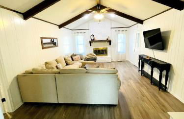 Full HOME with 2 KING BEDS and a POOL - Foto 3