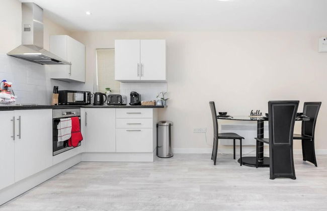 Cosy 2BR Maisonette Near Hospital & Stations - Foto 14