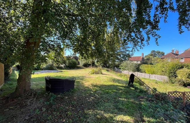 3br-fireplace-hottub-garden-parking - Foto 26