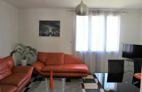 APPART CHALEUREUX, 3min Avignon, GARAGE & CLIM - Foto 10