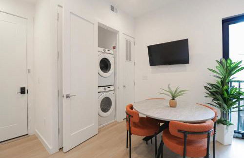 Unit 6 Studio with Queen plus Sofa Bed in the heart of DC - Foto 13