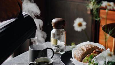 Two unique cabins wrapped in beautiful welsh scenery - Foto 2