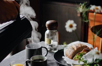 Two unique cabins wrapped in beautiful welsh scenery - Foto 2