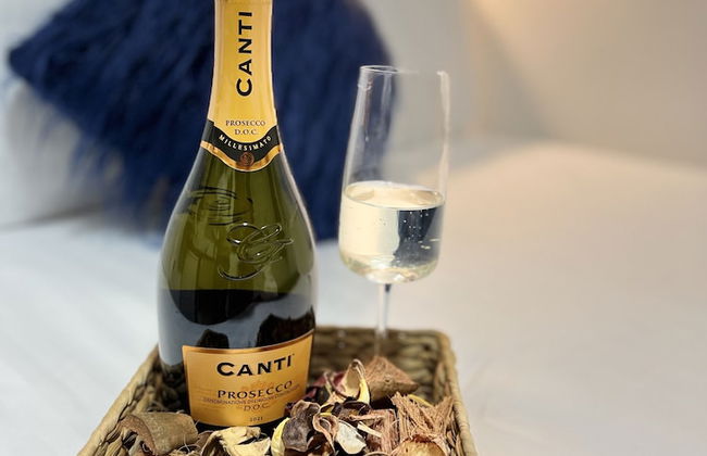 Remarkable 1-bed Apartment in the Heart of Ealing - Foto 1