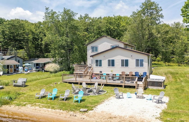 The Lake Life by Avantstay Lakefront + View + Hot Tub - Foto 40