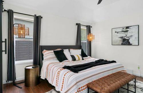 High End Design Home with Pool & Hot Tub Gameroom - Foto 42