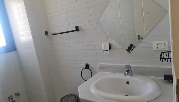 Luxury Front Sea View Apartment in Hurghada - Foto 3, Baño