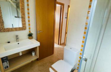 AP-10 XimoApartments a Primera Linea de Playa - Foto 12