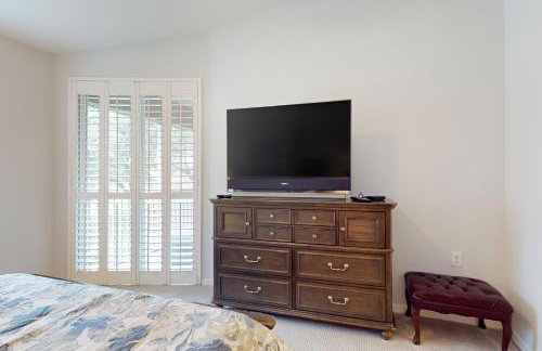 Bundled Cypress Golf Retreat, Unit 203 - Foto 16