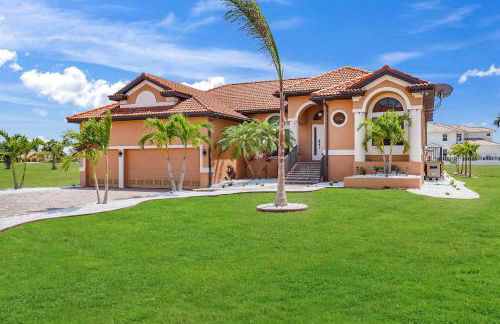 Luxury Villa in Punta Gorda Isles - Photo 38