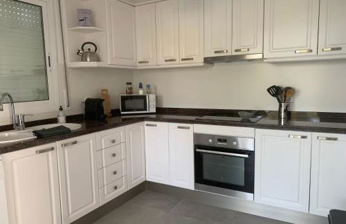 Big house with swimming pool - Photo 13