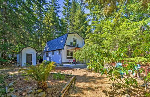 Quaint Lake Cushman Cottage w/ Private Access! - Foto 33