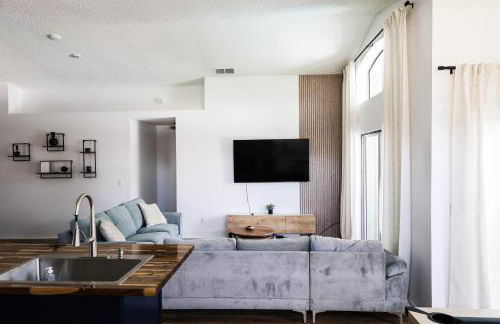 Heated pool house with mini golf 10 min to Disney - Foto 13