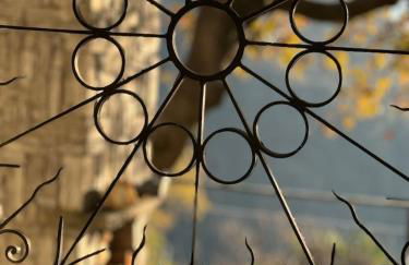 Artsy Italian lake retreat with stunning views! - Foto 16