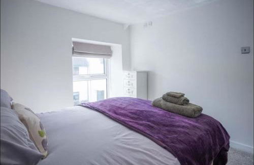 Family-Friendly Pink Cottage Central Tenby - Foto 4