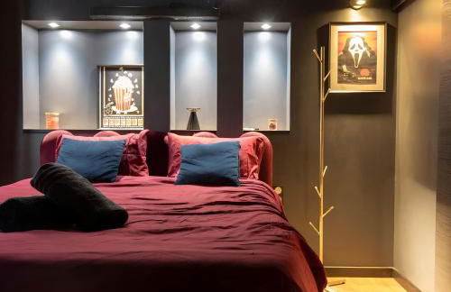 CinemaRoom Auterive Suite cinéma privée Love Room Netflix proche Toulouse - Foto 6