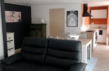 Appartement proche de la Mairie - Foto 1