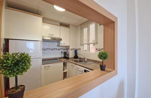 Family Apartment with Sea View by NRAS - Foto 20