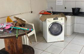 Casa ampla mobiliada com estacionamento para até 5 veículos - Foto 43