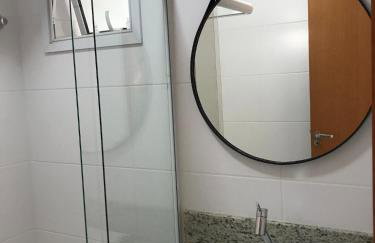 ESPETACULAR!! Apto na PRAIA DE ITAPARICA - Com Wi-Fi 360mbps, Ar Condicionado, Estacionamento Coberto e Cozinha Completa - Foto 18