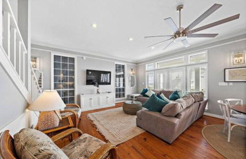 Huge beach house with great views, steps from sand - Foto 6