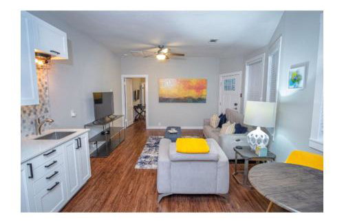 Remodeled Modern 1BR 1BA Apt Near Downtown 5min Pearl - Foto 8
