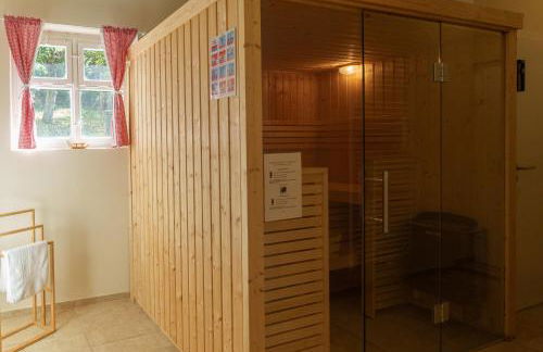 Altes Forsthaus - Fewo "Wiesental", privater "Spa" mit Sauna, Wanne und Relaxliegen, Todtnau- Feldberg - Foto 16