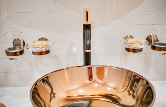 Miss Marguerite Suite - Photo 15