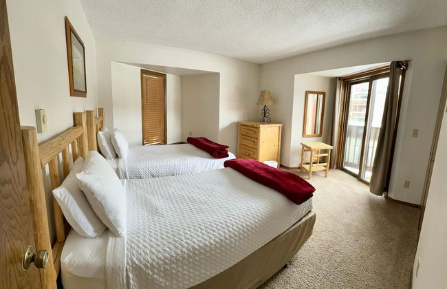 Silverado II Resort & Event Center - Photo 56