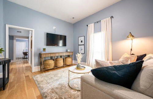 Affordable, Quaint Retreat! 5 Mins to Downtown - Photo 27