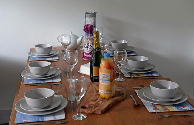 Valley Retreat - Peaceful Location, Walk to Beach, Parking - Photo 57