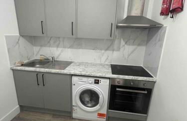 Cosy studio flat In teddington - Foto 12